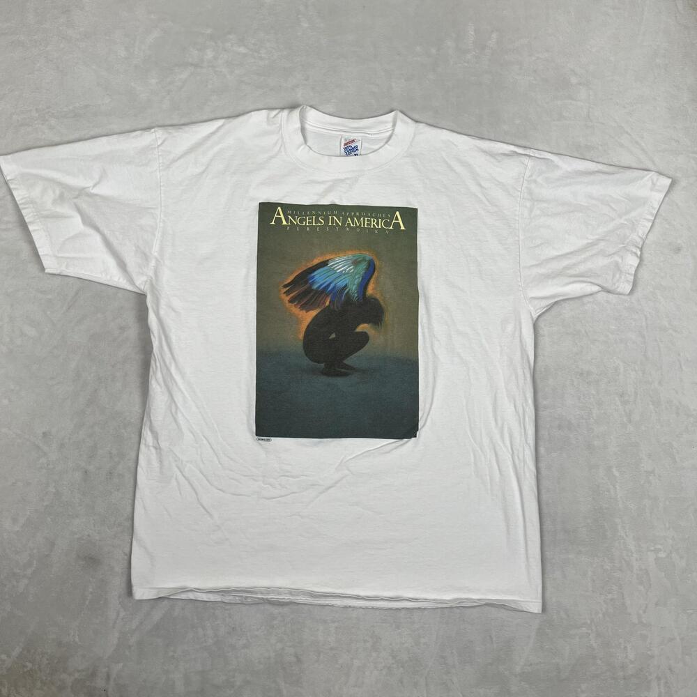 Vintage Angels In America T-Shirt Mens XL White Milton Glaser Theater Graphic
